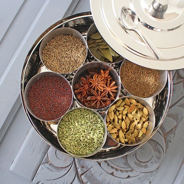 Boîte à épices indienne artisanale en métal en laiton, récipients