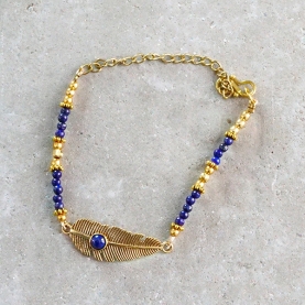 Bracelet feather and lapis lazuli stones