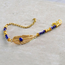 Bracelet feather and lapis lazuli stones