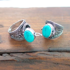 Indian metal ring with fancy turquoise