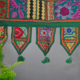 Toran décoration indienne pour porte Patchwork vert