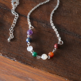 Collier indien en métal argenté Sept chakras