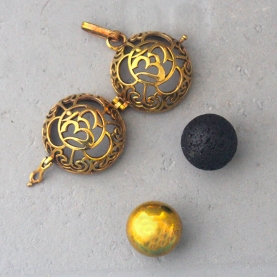 Indian pregnancy pendant