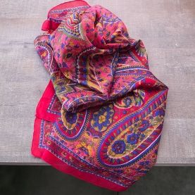 Foulard indien en soie chic rouge et rose