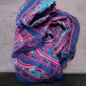 Foulard indien en soie marine et rose