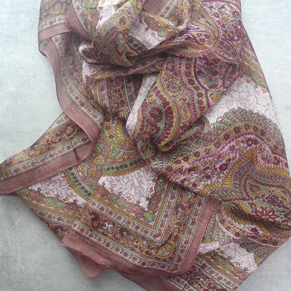 Foulard indien en soie chic marron et beige