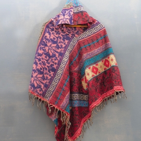 Poncho motifs népalais traditionnels violet et rouge