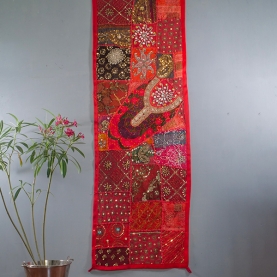 Tissu mural indien artisanal Patchwork rouge