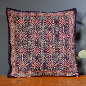 Housse de coussin indienne Kantha