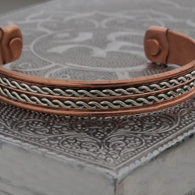 Bracelet en cuivre magnétique