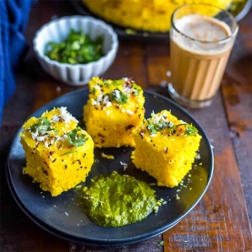 Khaman dhokla indien