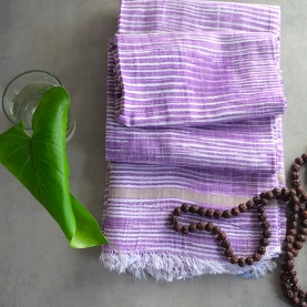 Serviette indienne en coton Khadi violette