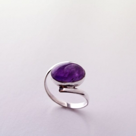 Indian silver ring and amethyst T56