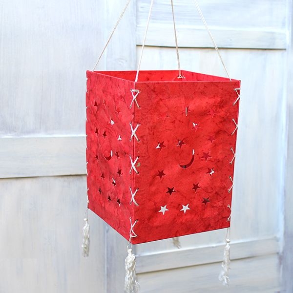 Indian handicraft paper lamp Stars red